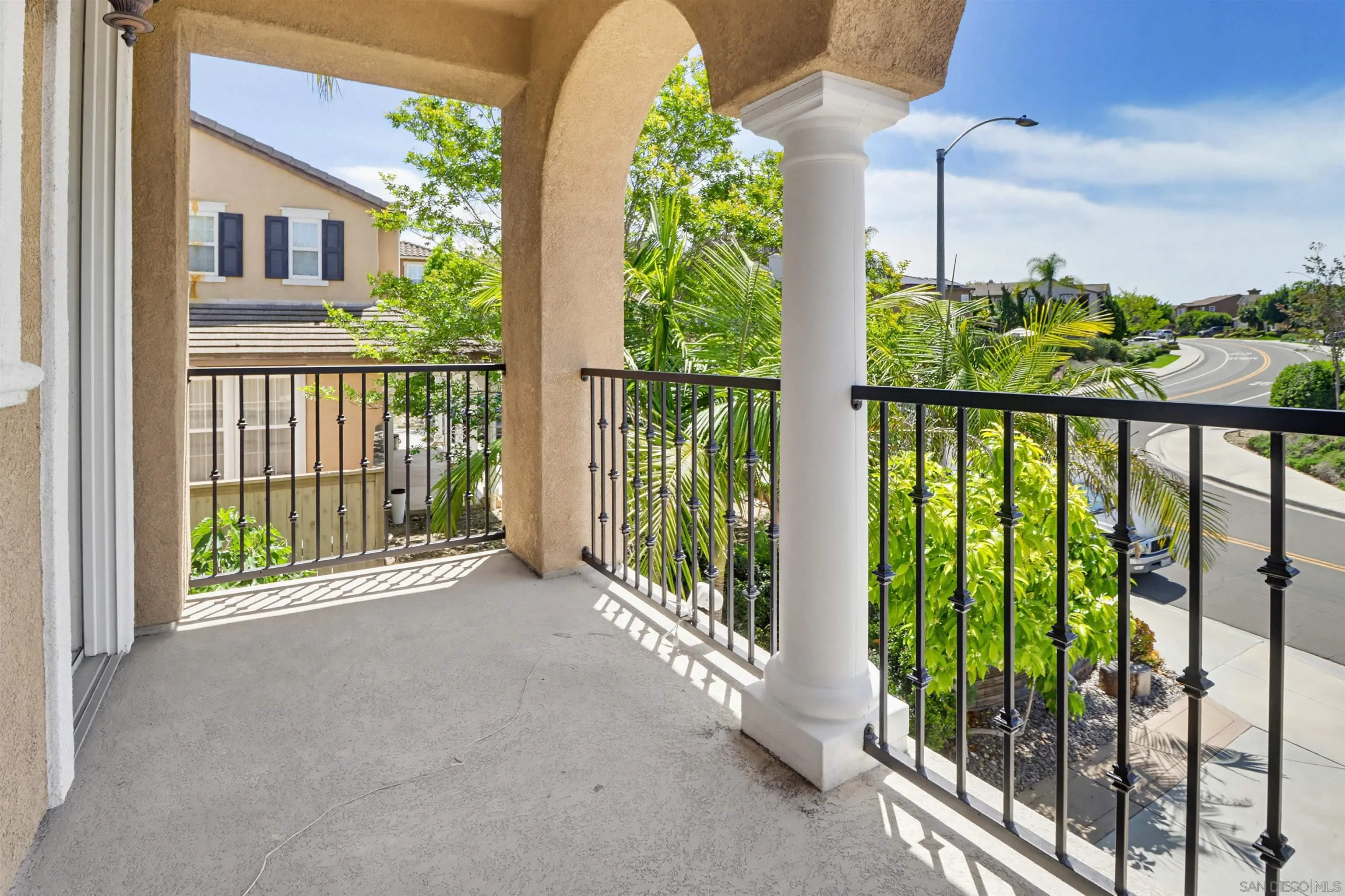 https://cdn.realtyfeed.com/cdn/127/260010170/ec7e2b8837c91deaf8b2611ae49e86e3.webp