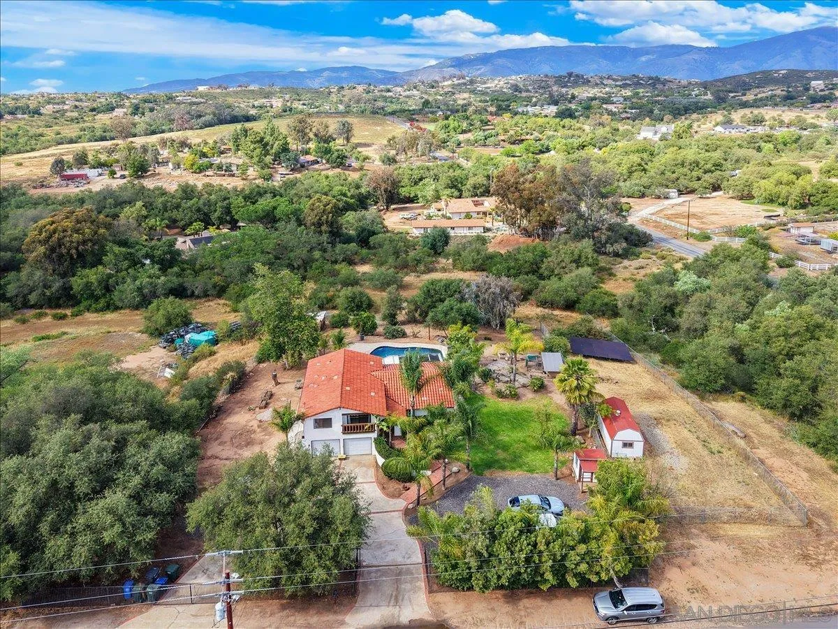 https://cdn.realtyfeed.com/cdn/127/260010173/24866da702741656830f3a16dc940bcb.webp