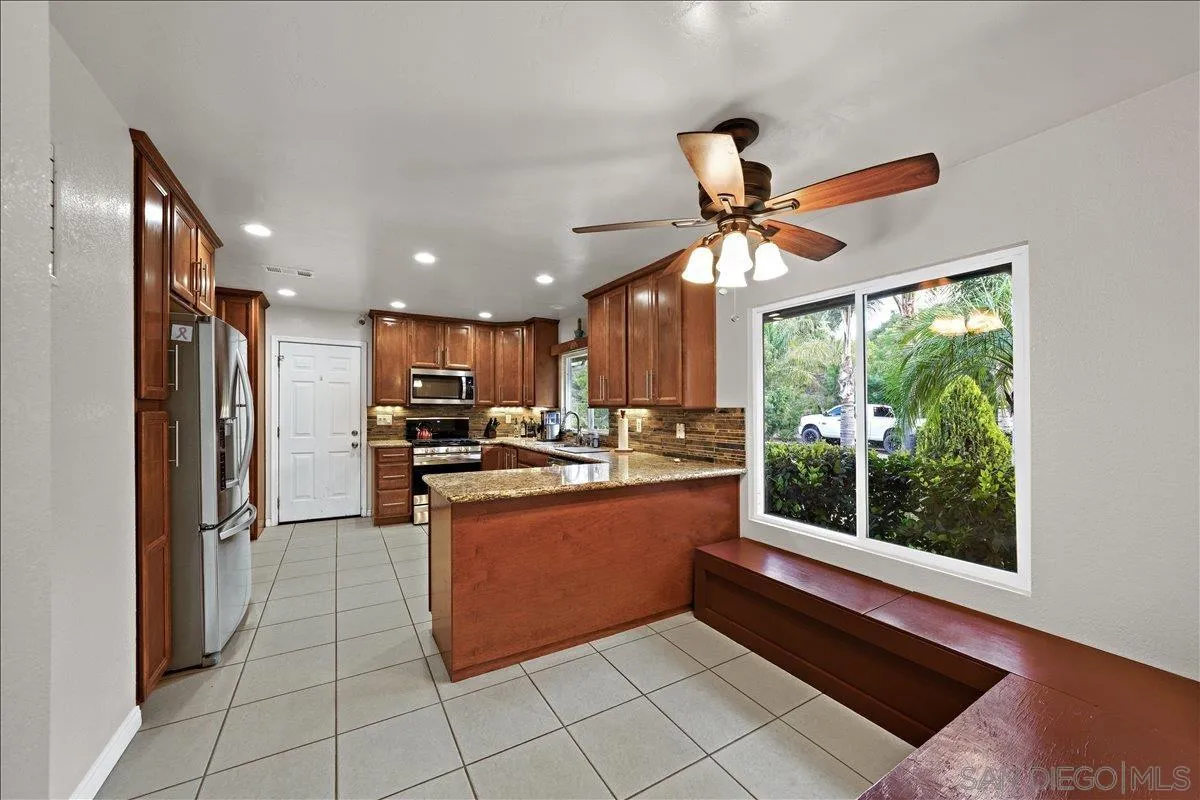 https://cdn.realtyfeed.com/cdn/127/260010173/2937ff94a4344f7b265fa0390302b058.webp