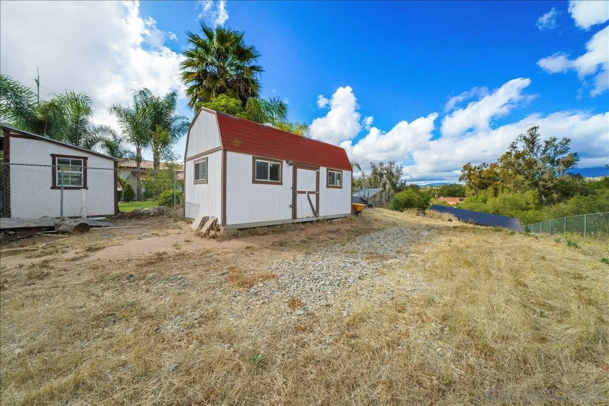 https://cdn.realtyfeed.com/cdn/127/260010173/5d8975f6f4cb44b0039c4fa12602d090.webp