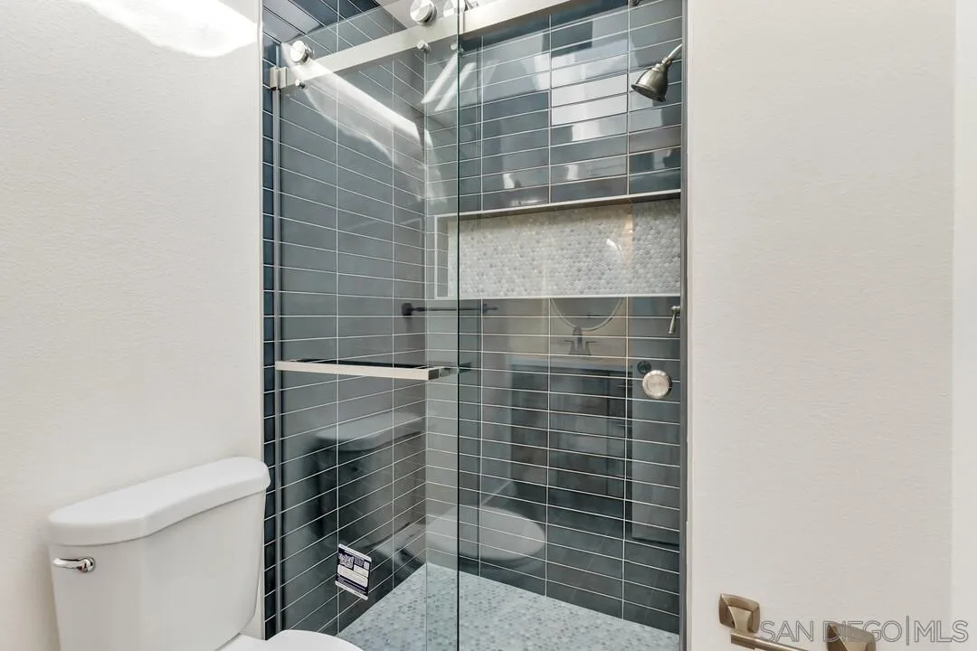 Photo #19: 260010175 Listing: Photo #19