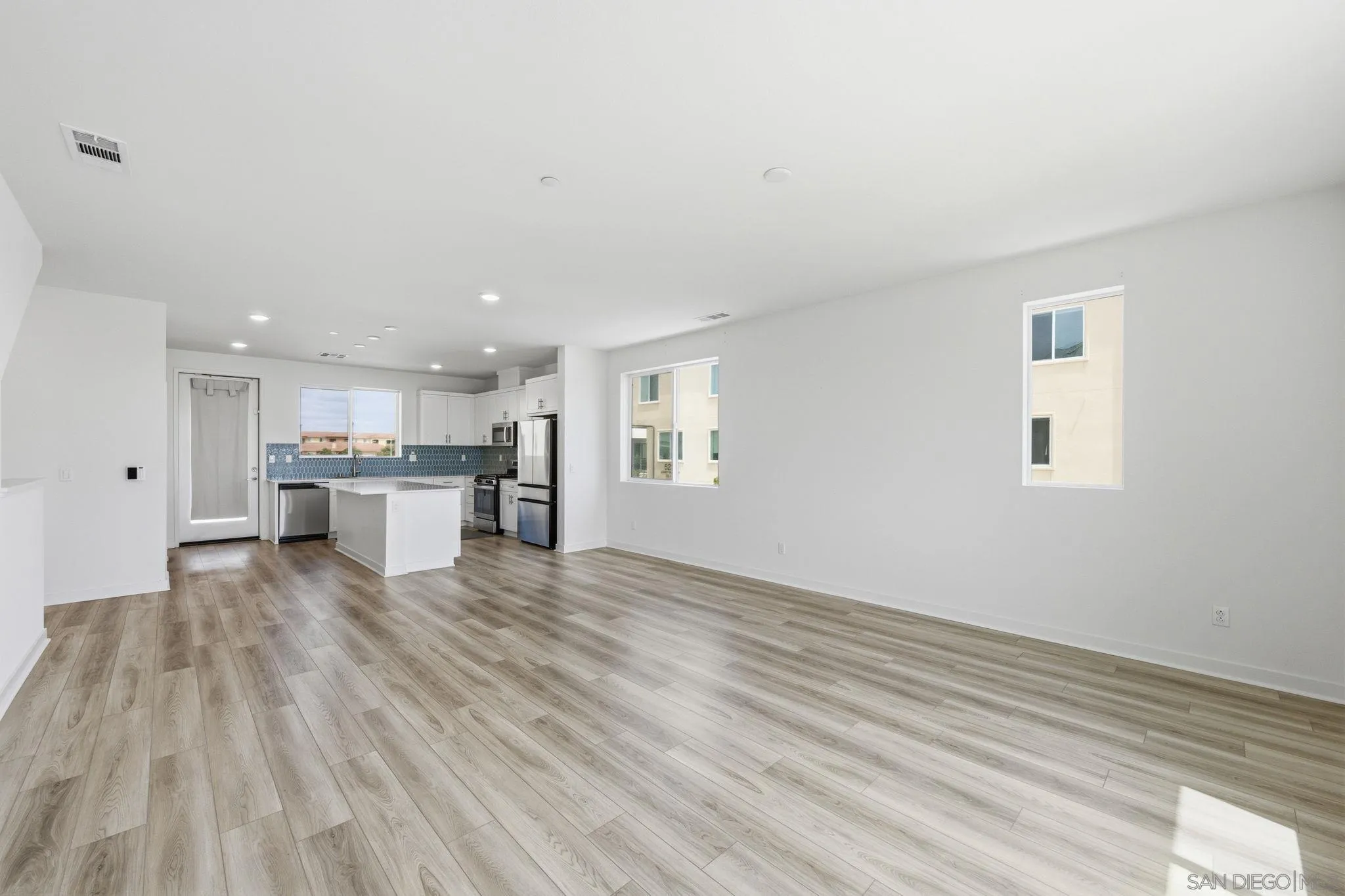 Photo #20: 260010176 Listing: Photo #20