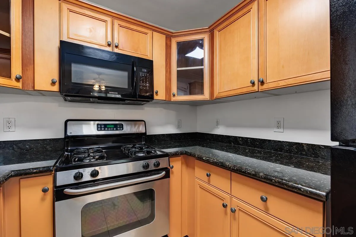 Photo #7: 260010177 Listing: Photo #7