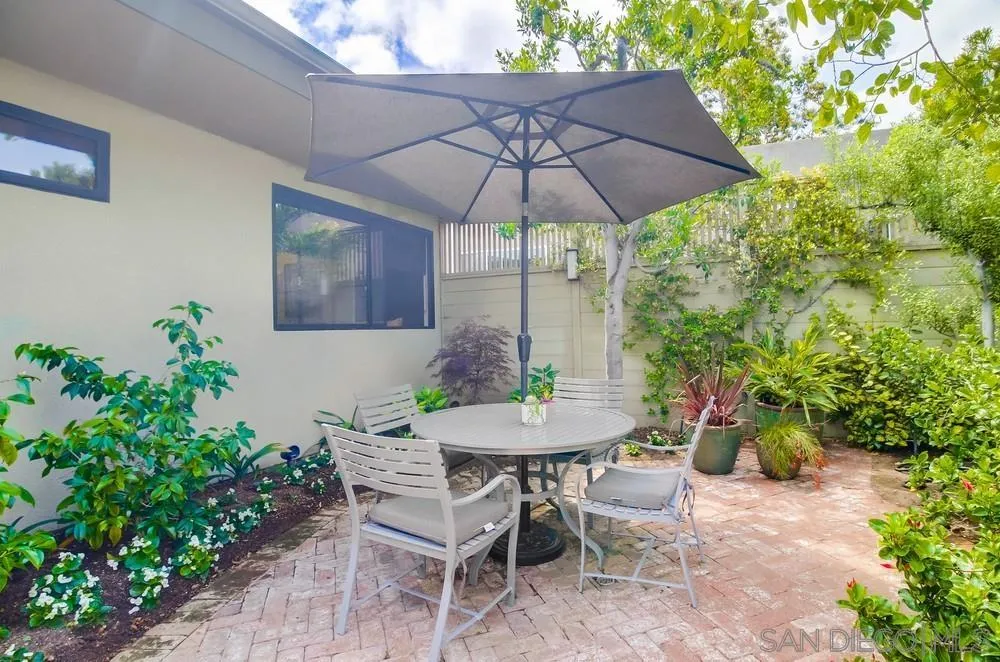 https://cdn.realtyfeed.com/cdn/127/260010184/c3e2c5655d74c90f3dae6d4f8b51a961.webp