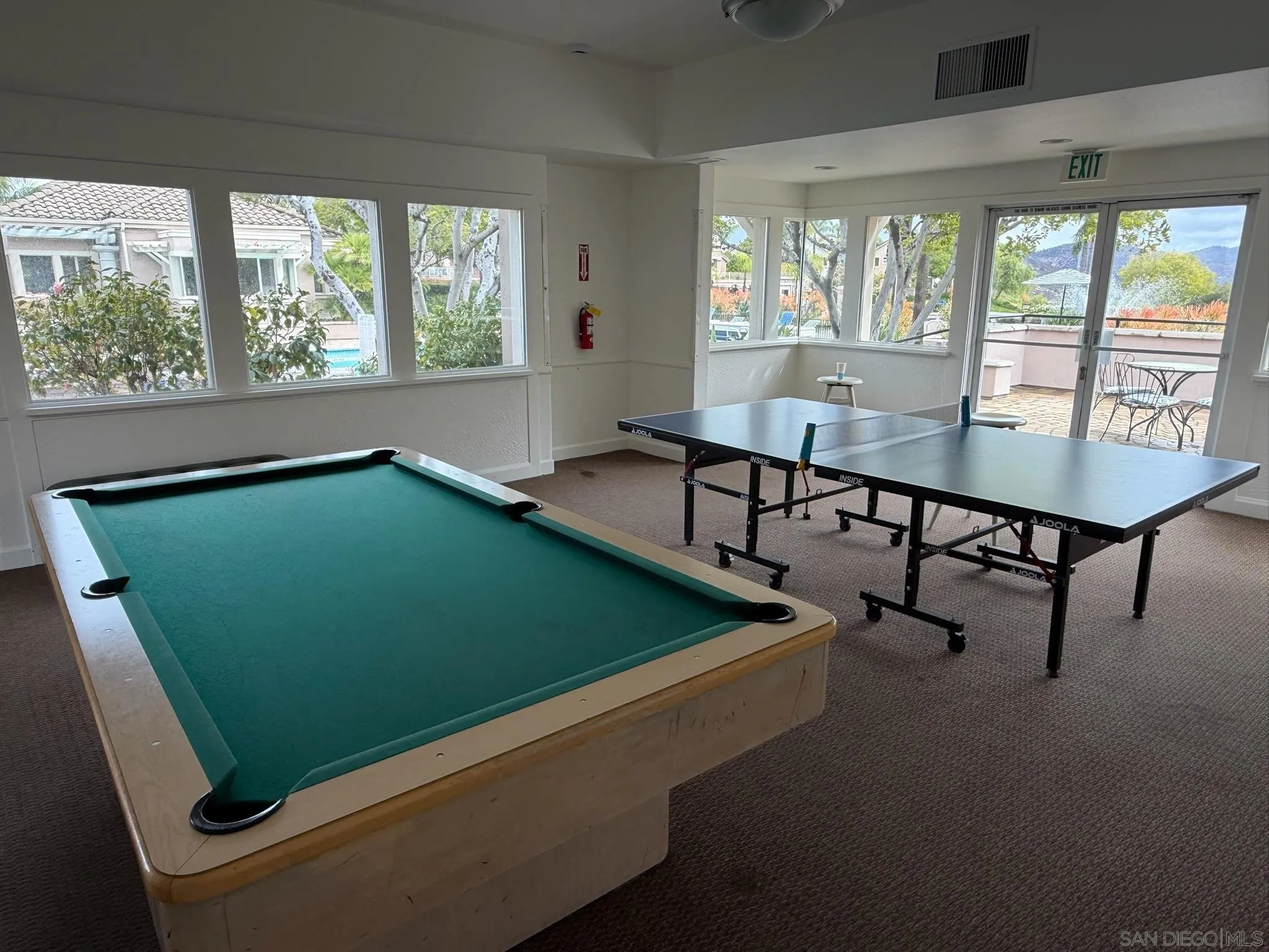 https://cdn.realtyfeed.com/cdn/127/260010187/a5e9ba339e9247c596fcaef3b98a5cae.webp