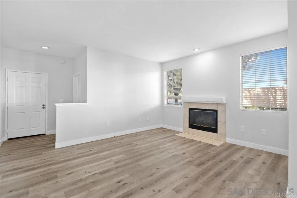 https://cdn.realtyfeed.com/cdn/127/260010187/b01d106b293332c177c8d145ff98b984.webp