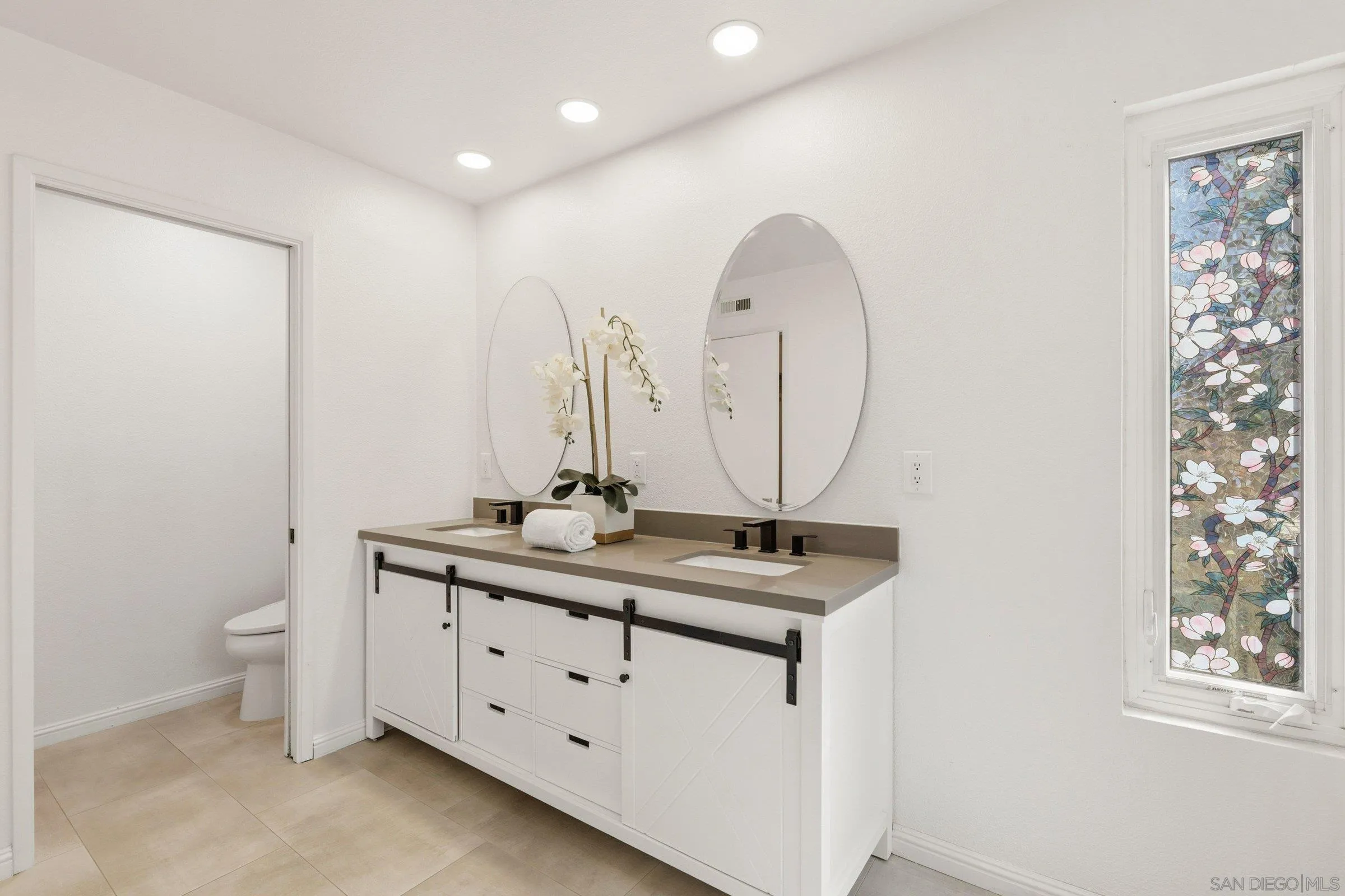 https://cdn.realtyfeed.com/cdn/127/260010191/9034d0e53d616d505ba253bc7099c239.webp