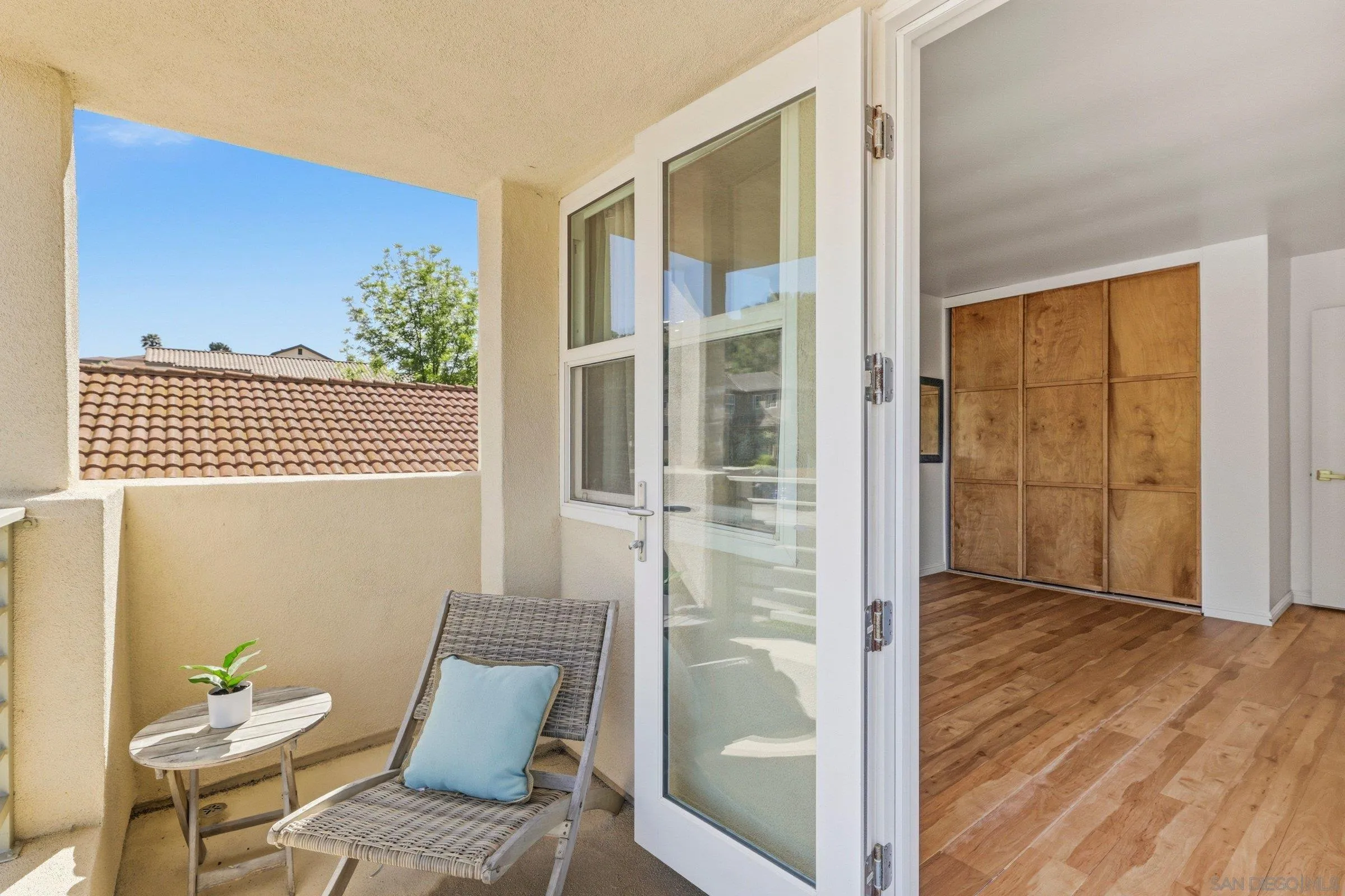 https://cdn.realtyfeed.com/cdn/127/260010191/c3f1d1a30de7020fb276d989816972b5.webp