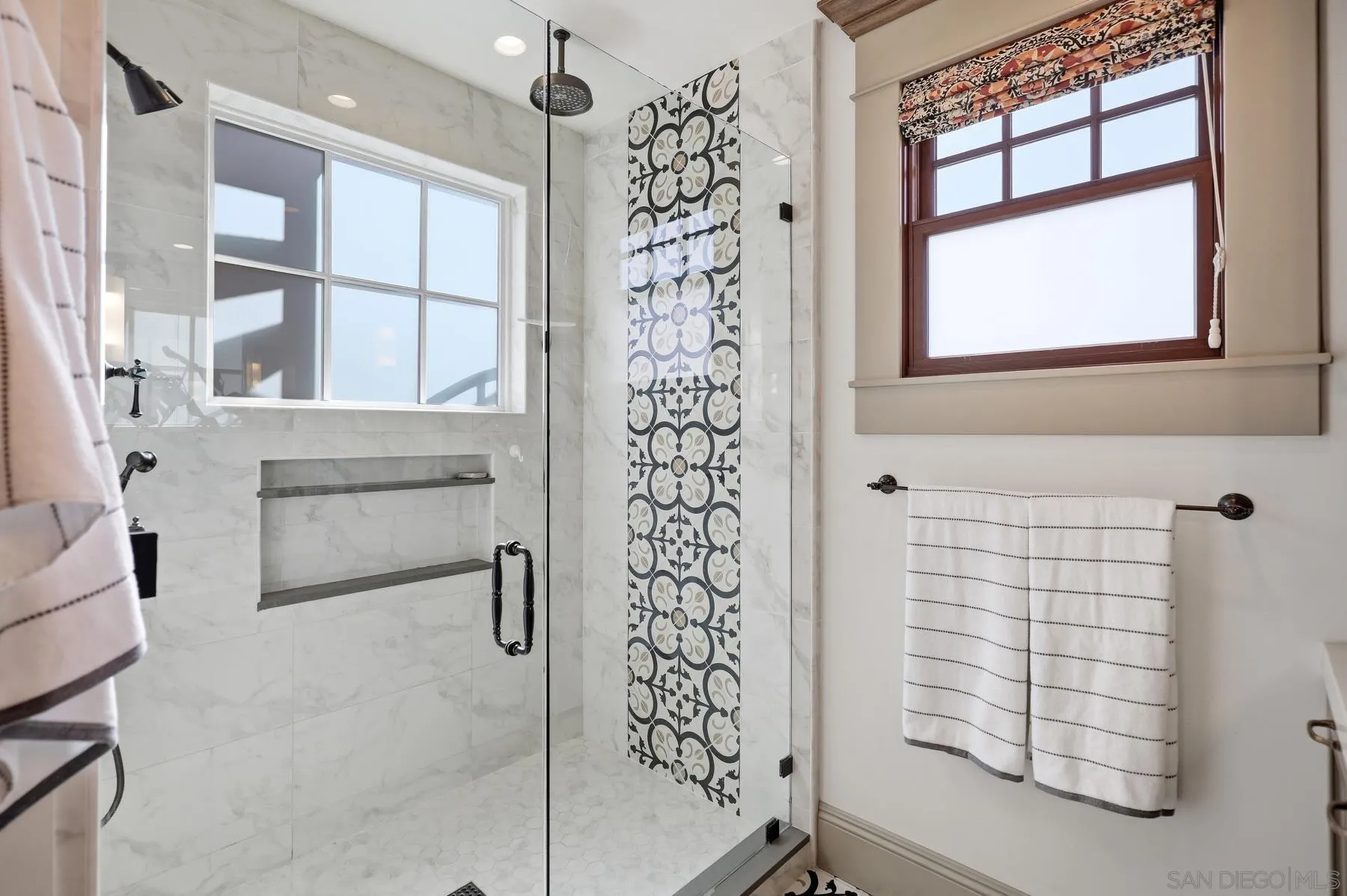 https://cdn.realtyfeed.com/cdn/127/260010199/985096f0534a3e16a537699ec09567d7.webp