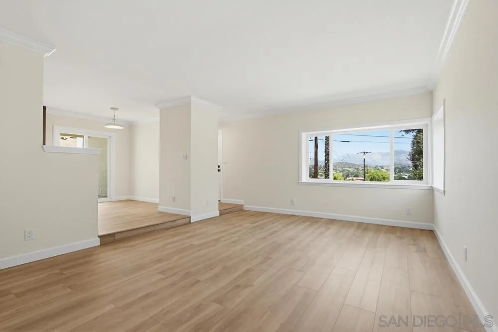 https://cdn.realtyfeed.com/cdn/127/260010204/4488c03d18af0b36493d320cc46023c2.webp
