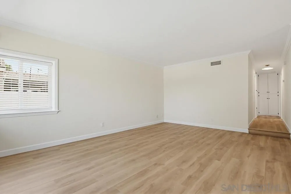 https://cdn.realtyfeed.com/cdn/127/260010204/6a977a416eb7af70b27ab40ef0e87e7d.webp