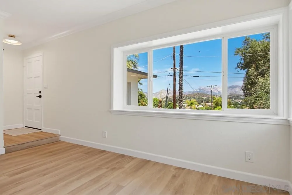 https://cdn.realtyfeed.com/cdn/127/260010204/a7ea4f9aa30fb154c21a19b871c345f9.webp