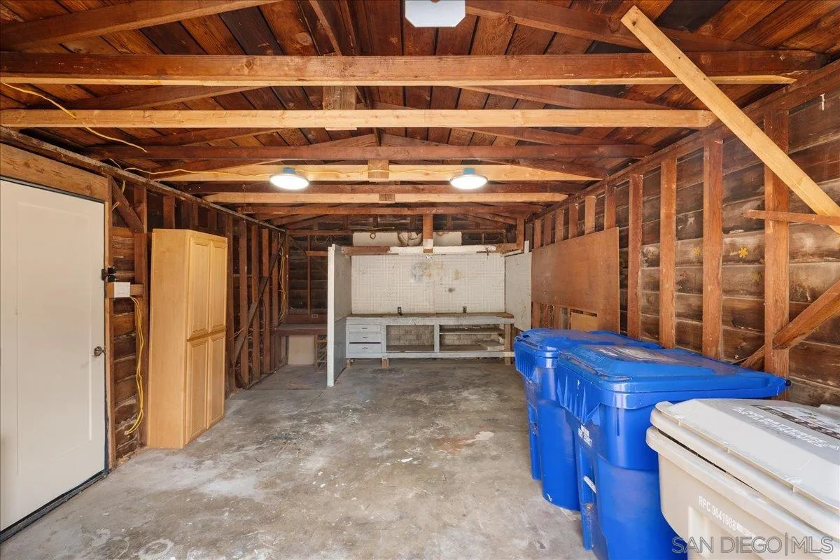 https://cdn.realtyfeed.com/cdn/127/260010205/d5792419f30e76ac5ae8aec29e7a1f4b.webp
