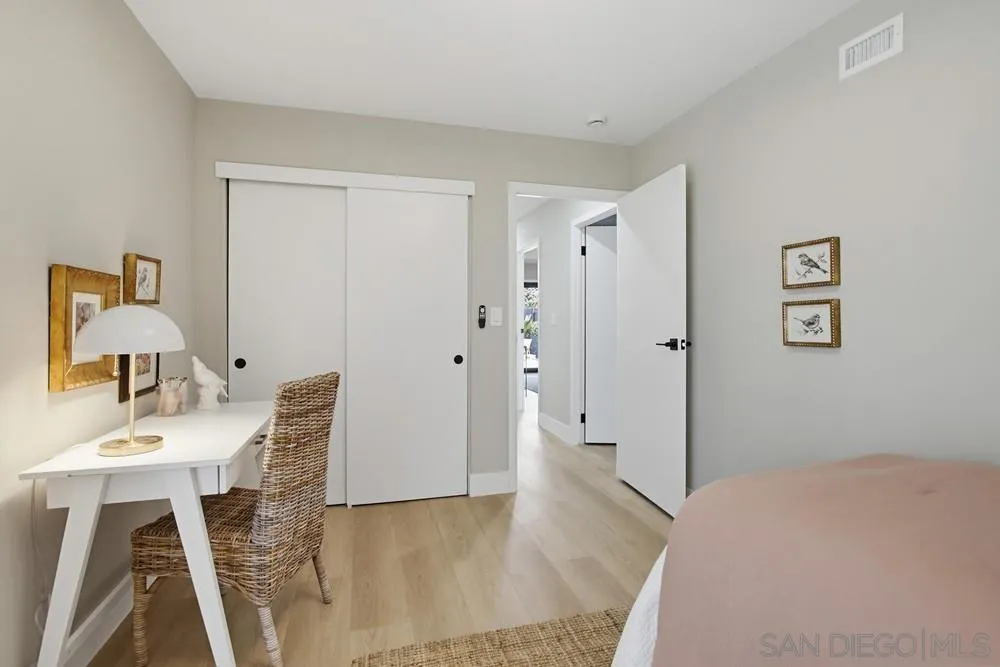 https://cdn.realtyfeed.com/cdn/127/260010206/a0ae0edffc675b210809b4a61fd096fd.webp