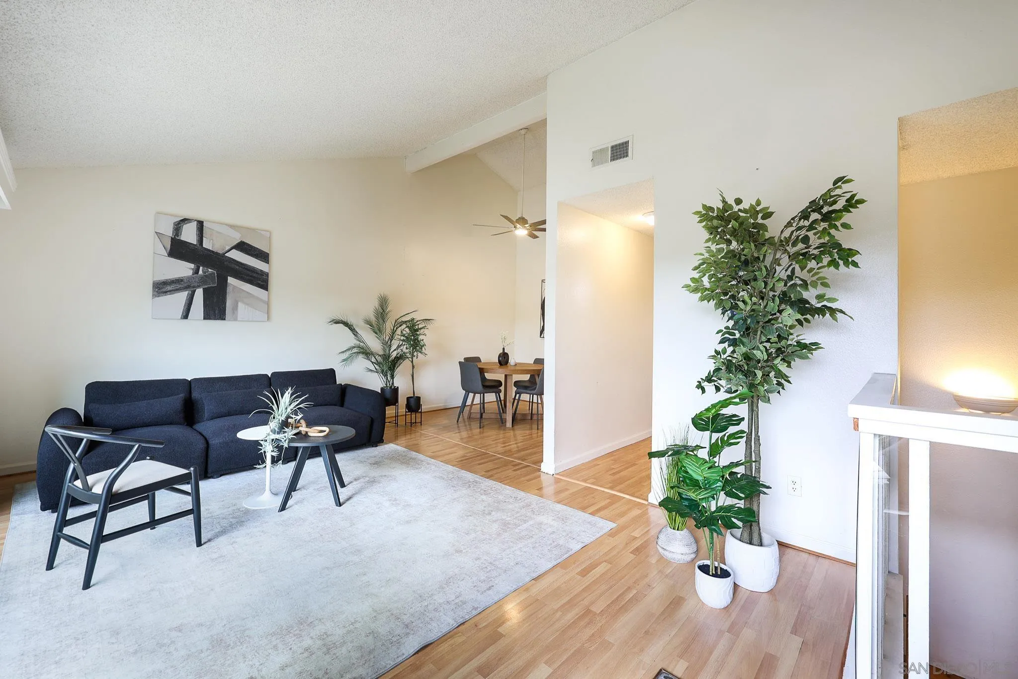Photo #8: 260010207 Listing: Photo #8