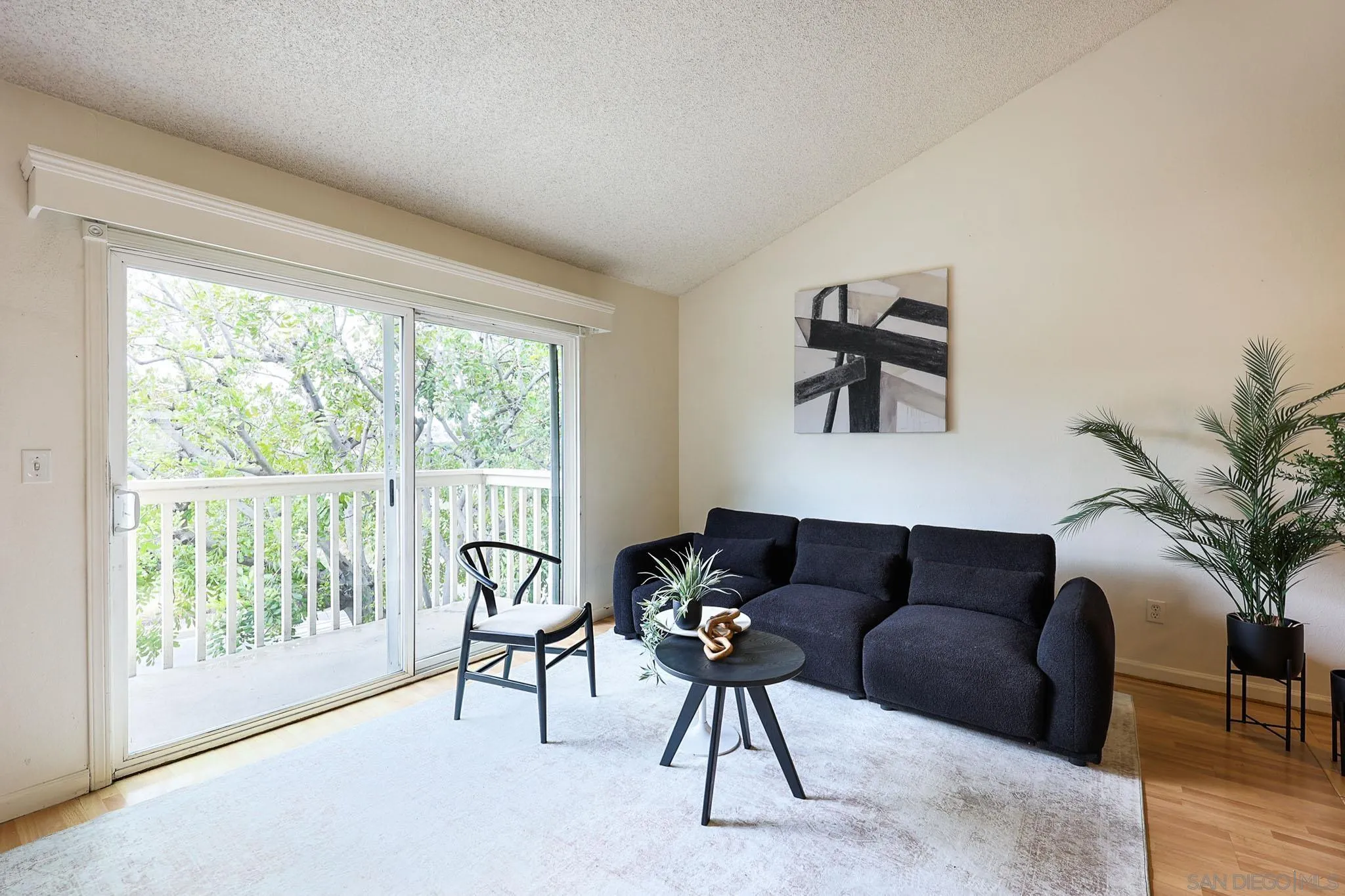 Photo #11: 260010207 Listing: Photo #11