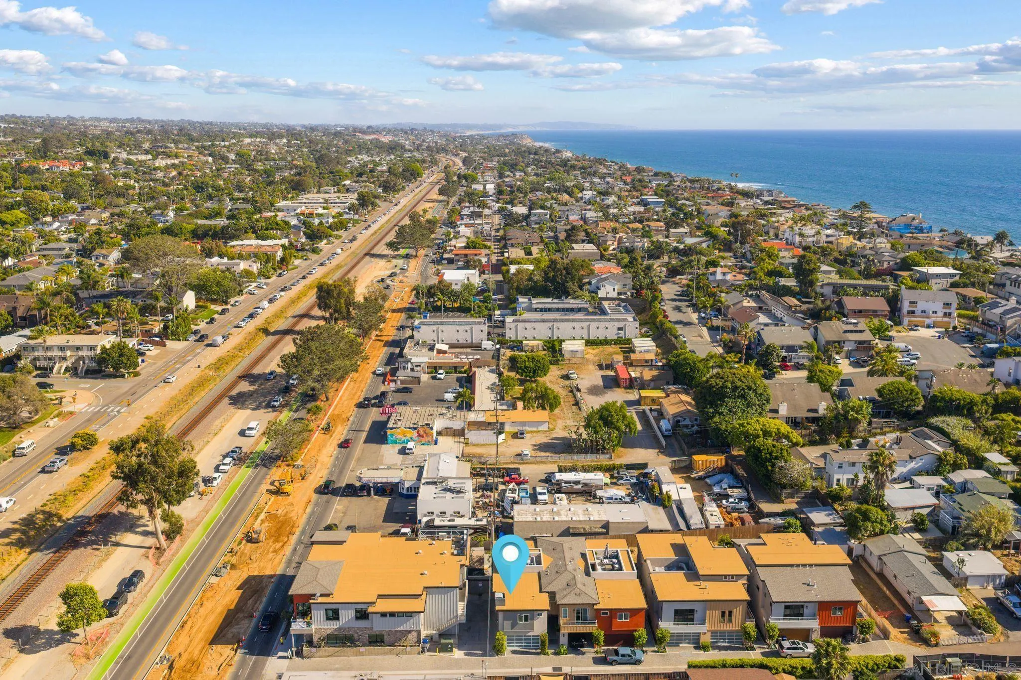 https://cdn.realtyfeed.com/cdn/127/260010211/10c0854851f33548df961cf5c34734c5.webp