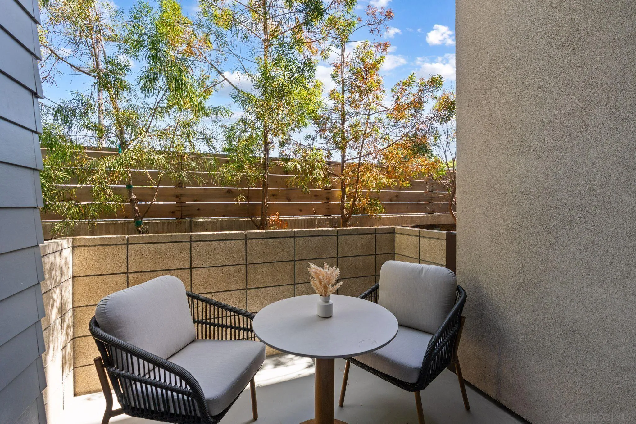 https://cdn.realtyfeed.com/cdn/127/260010211/6a3f1e8a9e5419932d31a3283f704ada.webp