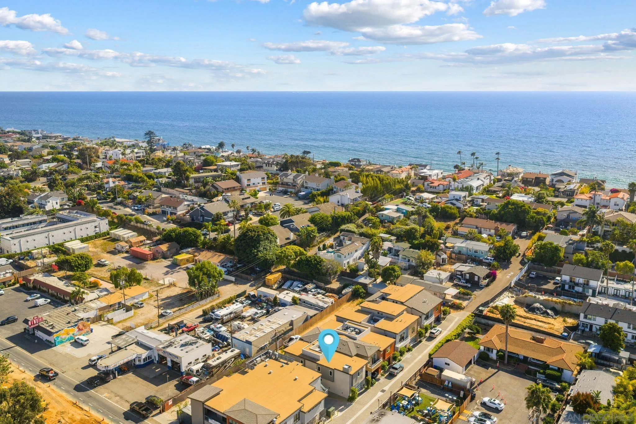 https://cdn.realtyfeed.com/cdn/127/260010211/ee9b32ac159fd1e16a2df19bfbcb87b8.webp