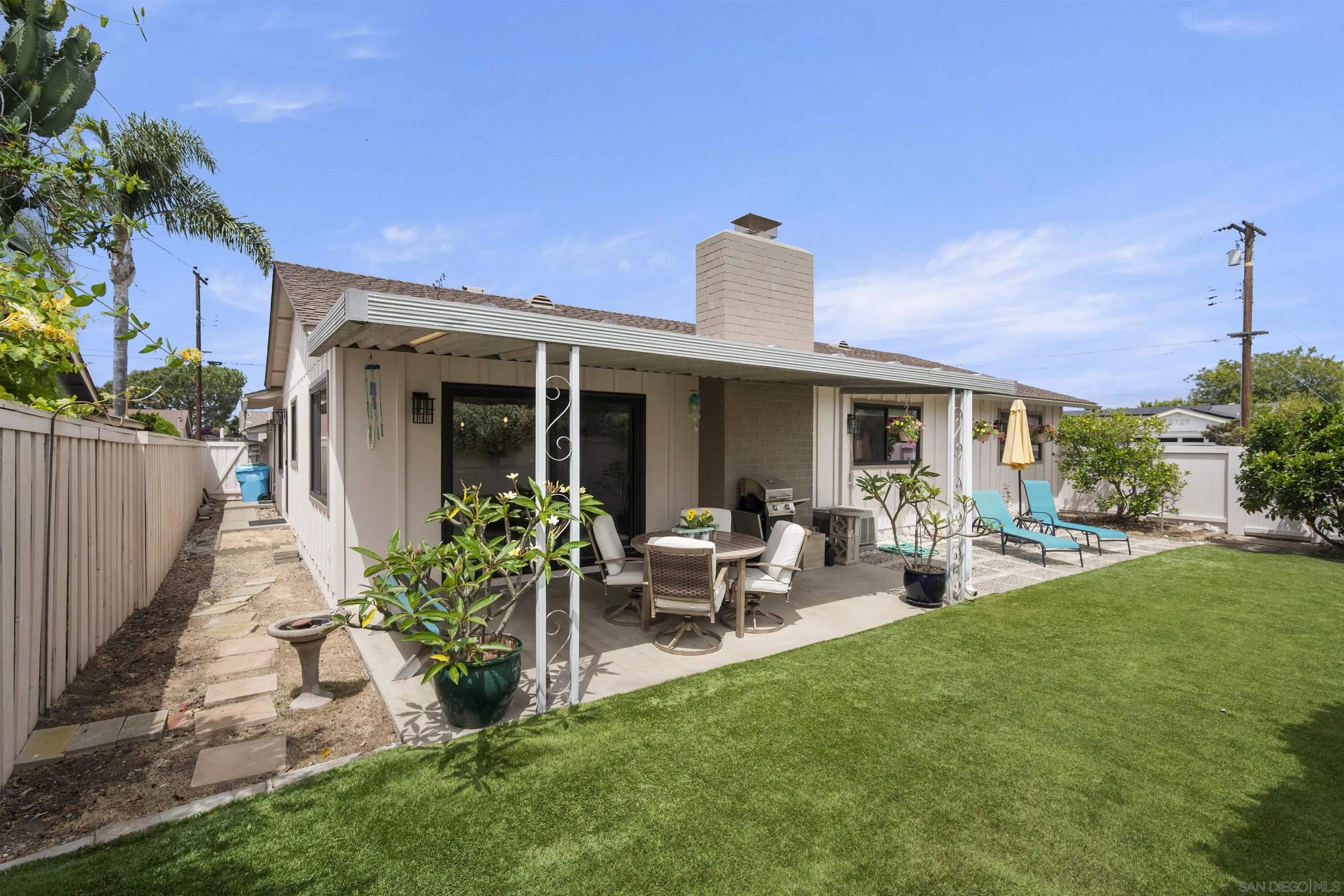 https://cdn.realtyfeed.com/cdn/127/260010212/3e1e5ad0775cd9abc7da261264e4fe2c.webp