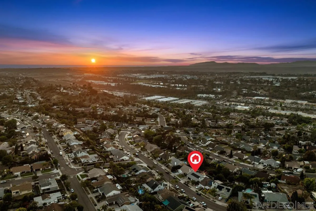 https://cdn.realtyfeed.com/cdn/127/260010217/89ad420fcd2c9ebbd93d1a06bf0112e7.webp