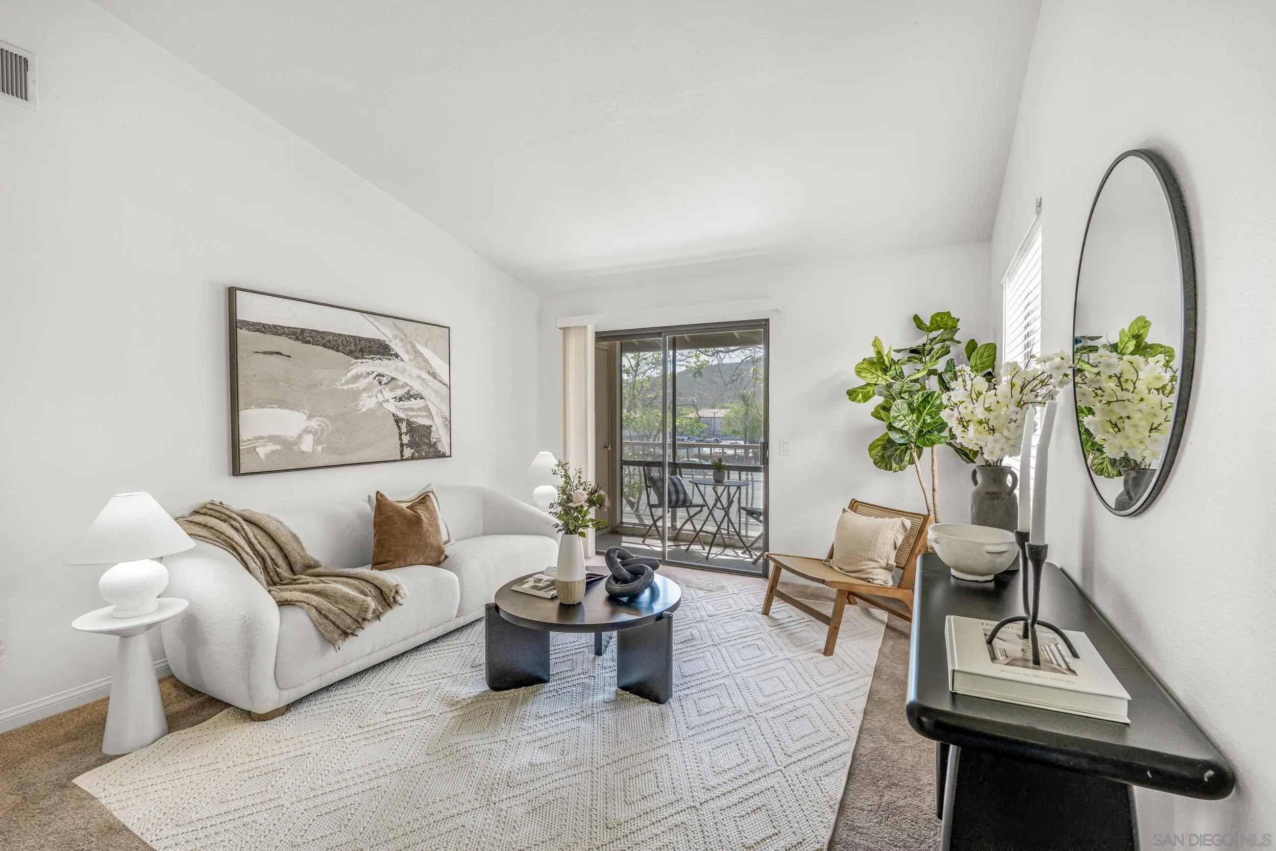 Photo #1: 260010218 Listing: Photo #1