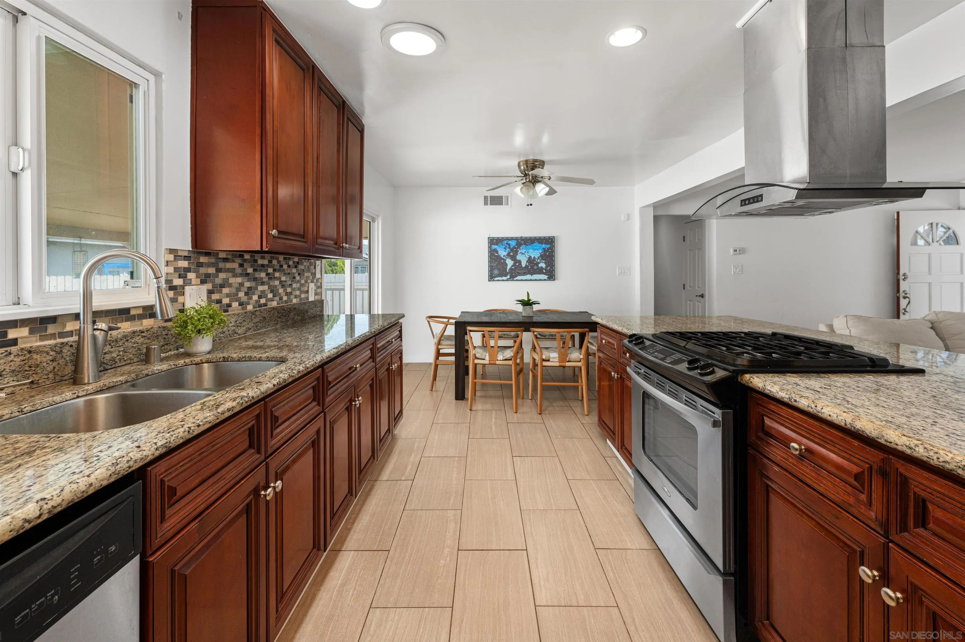https://cdn.realtyfeed.com/cdn/127/260010219/bf340a72745e8c8220071677985ef731.webp