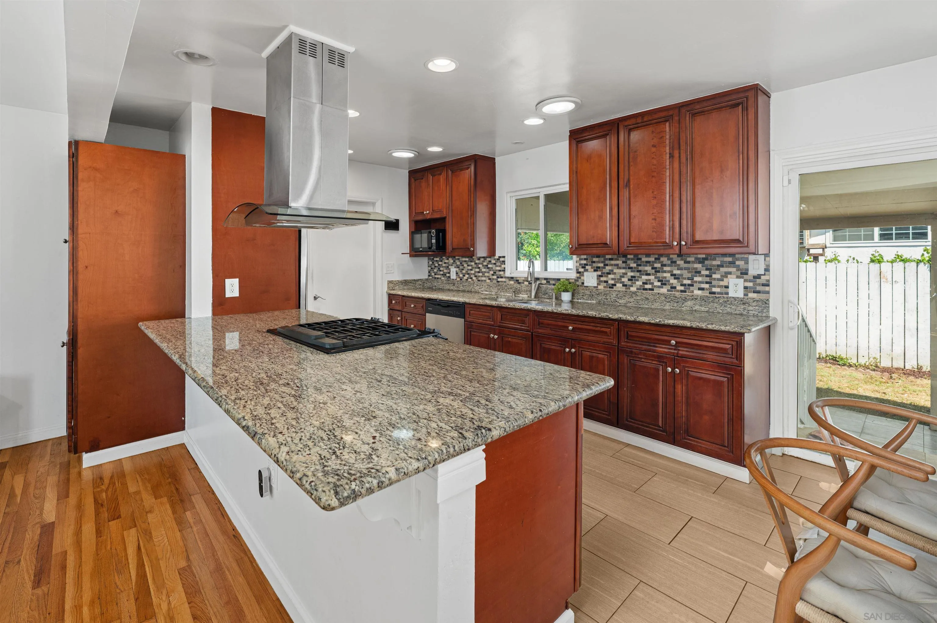 https://cdn.realtyfeed.com/cdn/127/260010219/f0a88635fa624798b005d4ba1bc7ad23.webp