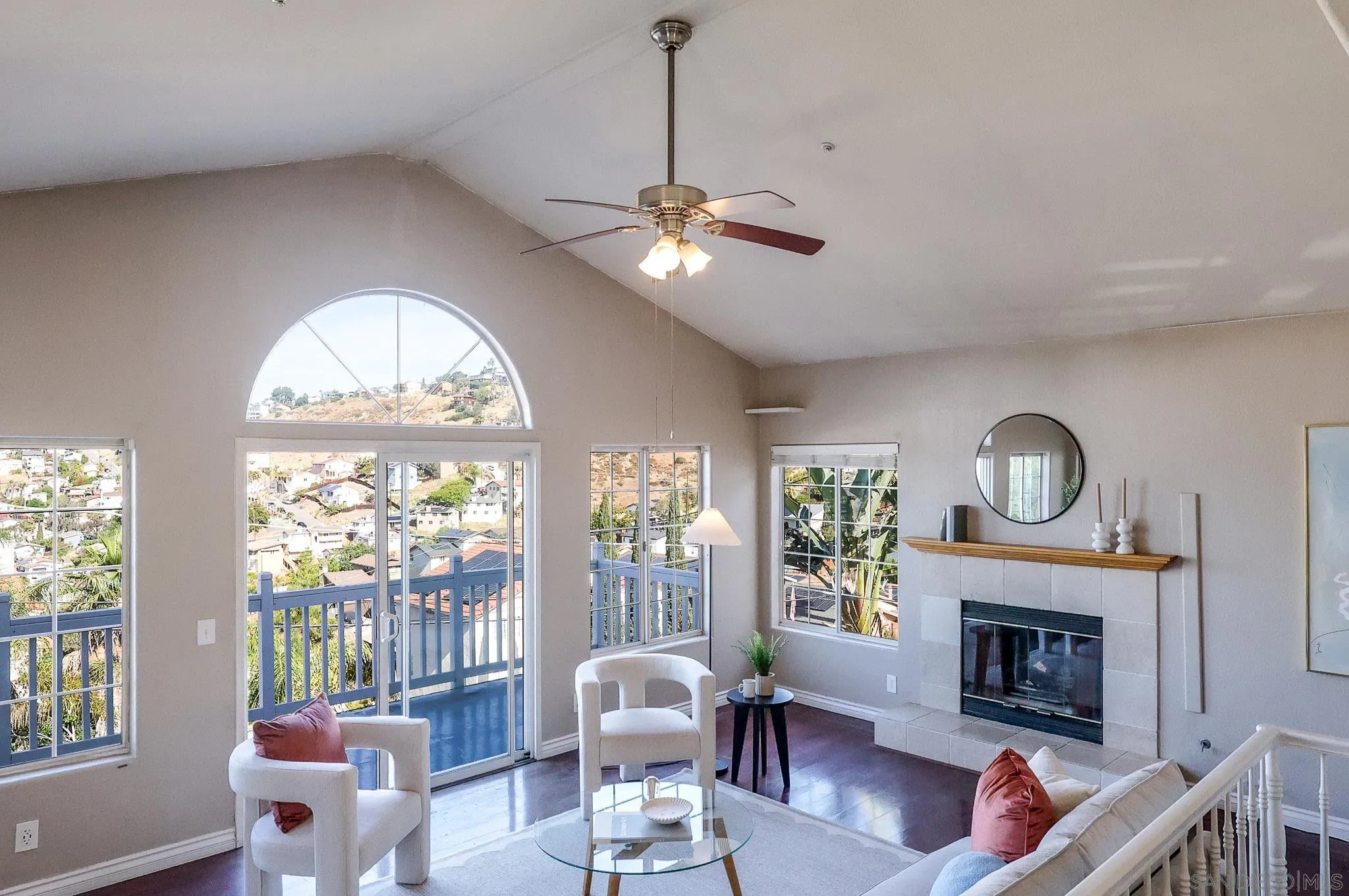 https://cdn.realtyfeed.com/cdn/127/260010221/1c13c2333afe263514dbeae6276bc2dc.webp