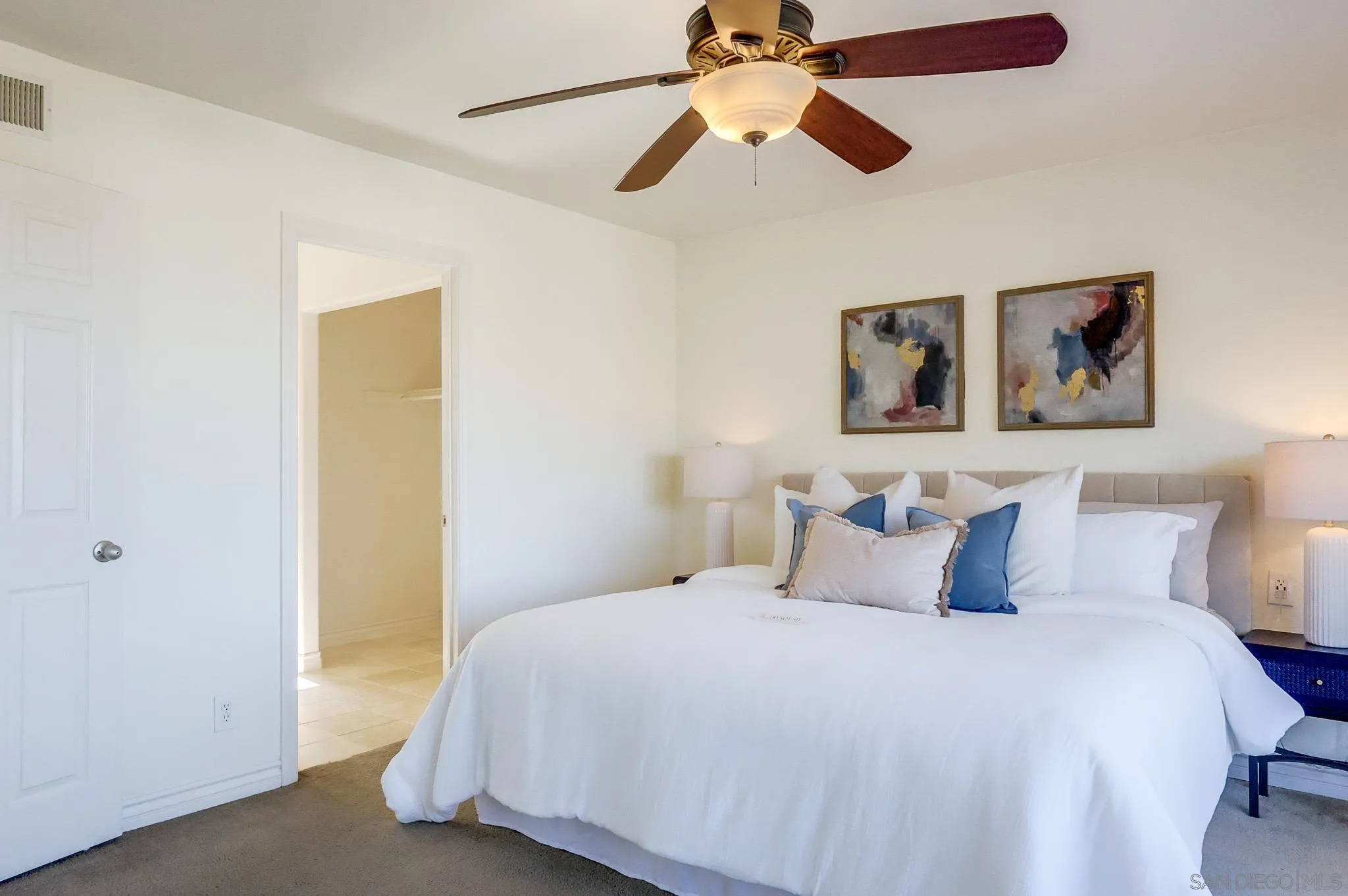https://cdn.realtyfeed.com/cdn/127/260010221/b77cf0b86a8d3b004e4b3ddb75a4f890.webp