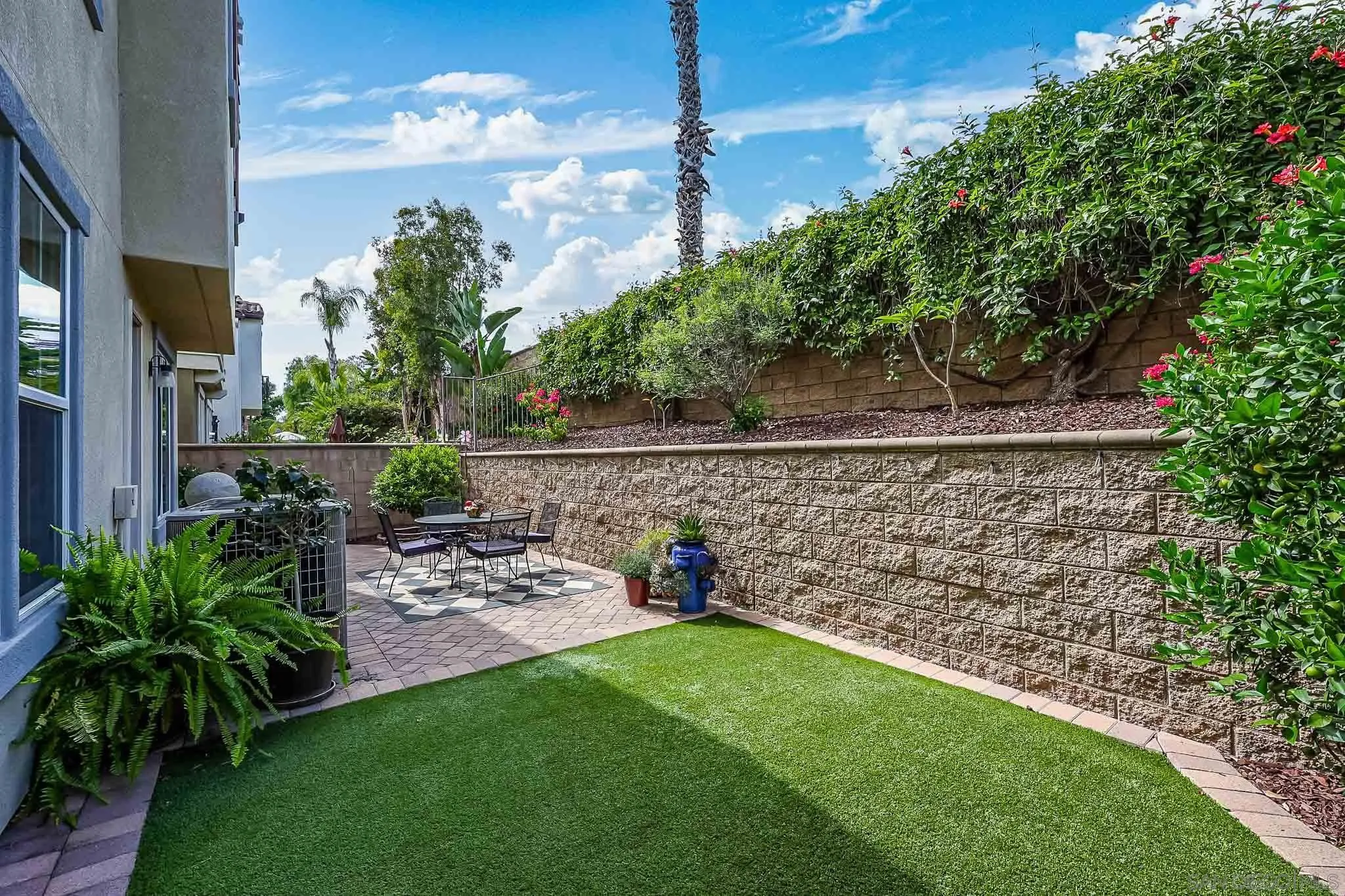 https://cdn.realtyfeed.com/cdn/127/260010225/6a803df29f9a34d1787a97fef3ee68c9.webp