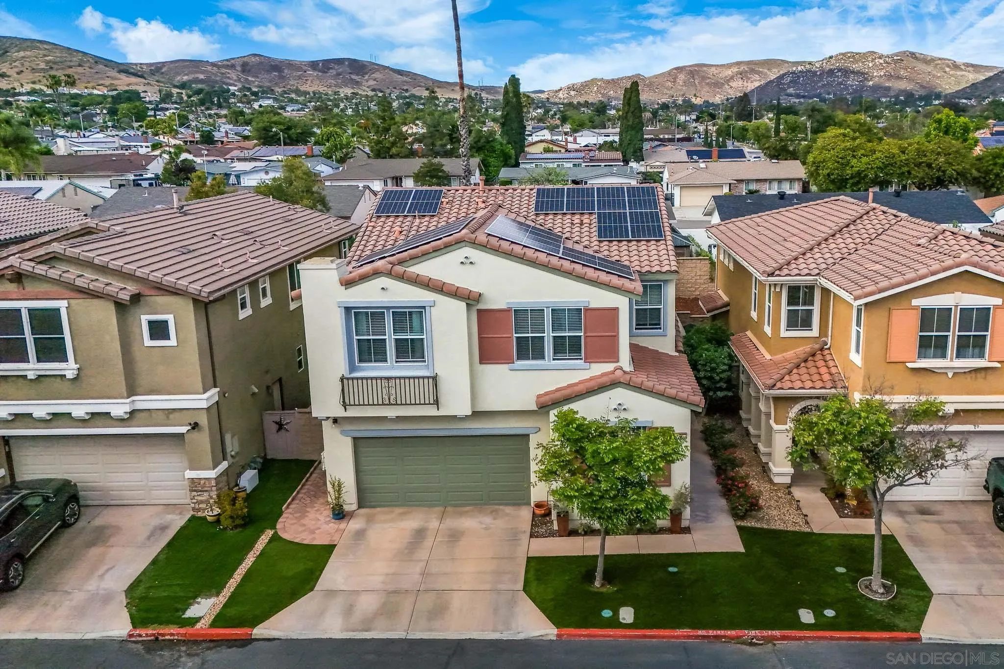 https://cdn.realtyfeed.com/cdn/127/260010225/e50363bf7ac54be20bbf6f39847bd9b4.webp
