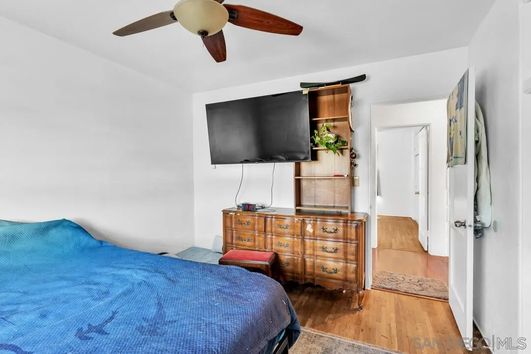 7595 Roosevelt Ave., Lemon Grove, CA, 91945
