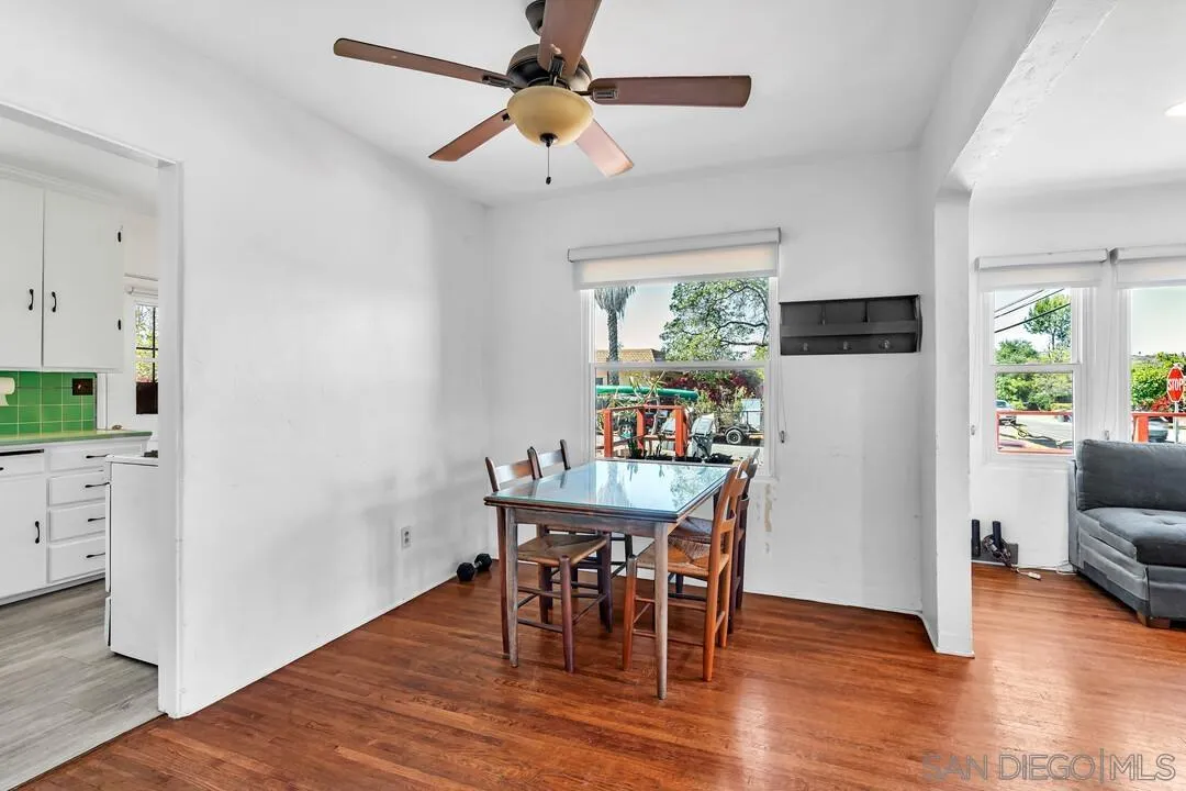 7595 Roosevelt Ave., Lemon Grove, CA, 91945