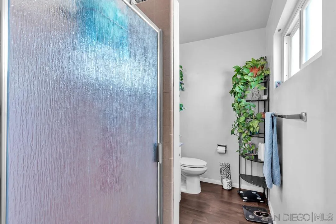 7595 Roosevelt Ave., Lemon Grove, CA, 91945