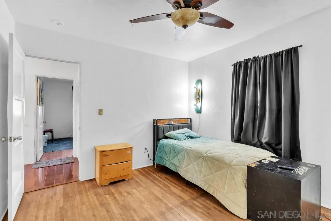 7595 Roosevelt Ave., Lemon Grove, CA, 91945