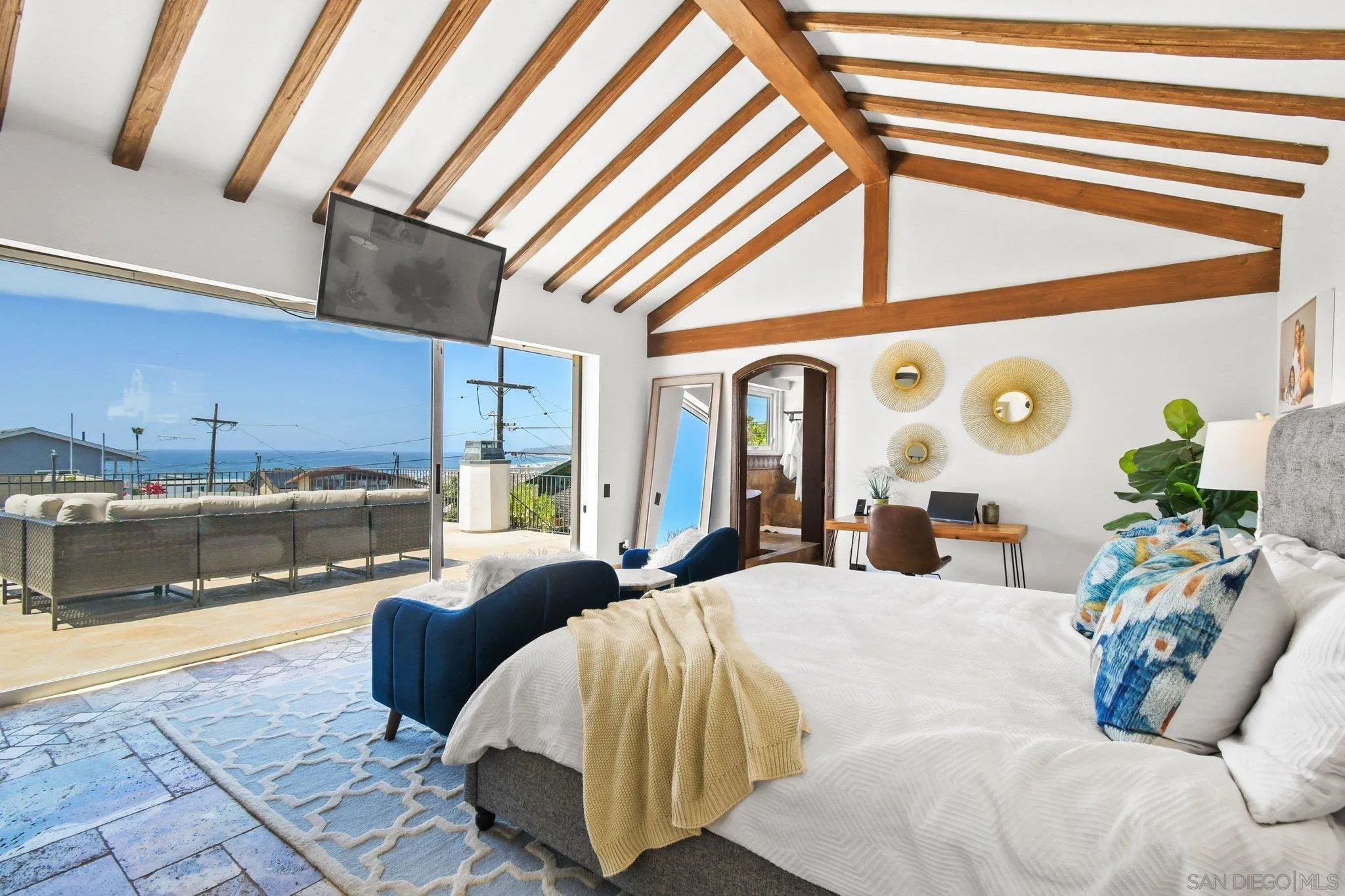 https://cdn.realtyfeed.com/cdn/127/260010233/30cbfe41e5a8e7390261f9fdb96964e0.webp