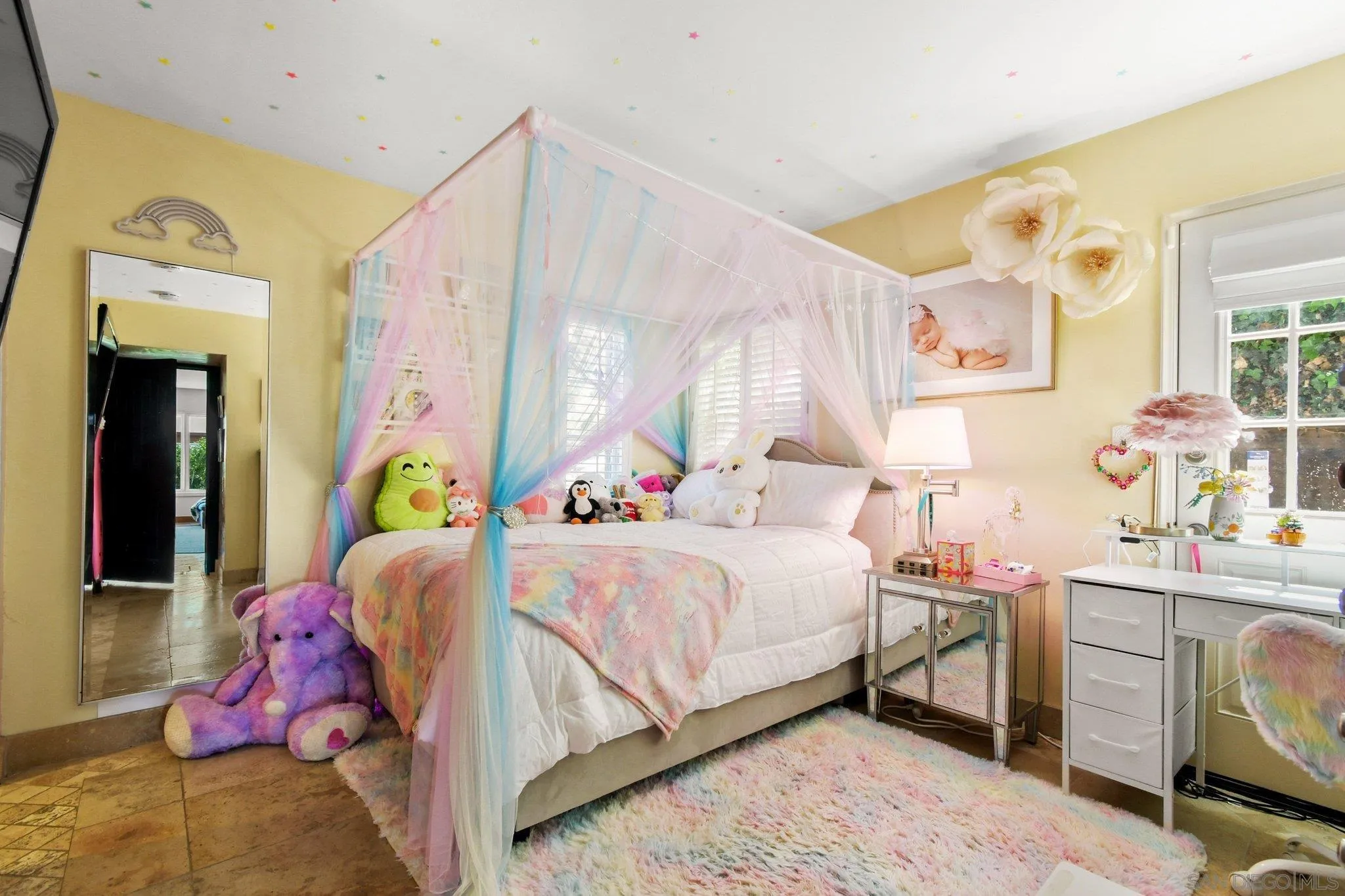 https://cdn.realtyfeed.com/cdn/127/260010233/689cfcc437a949c42abb49149db7b80f.webp