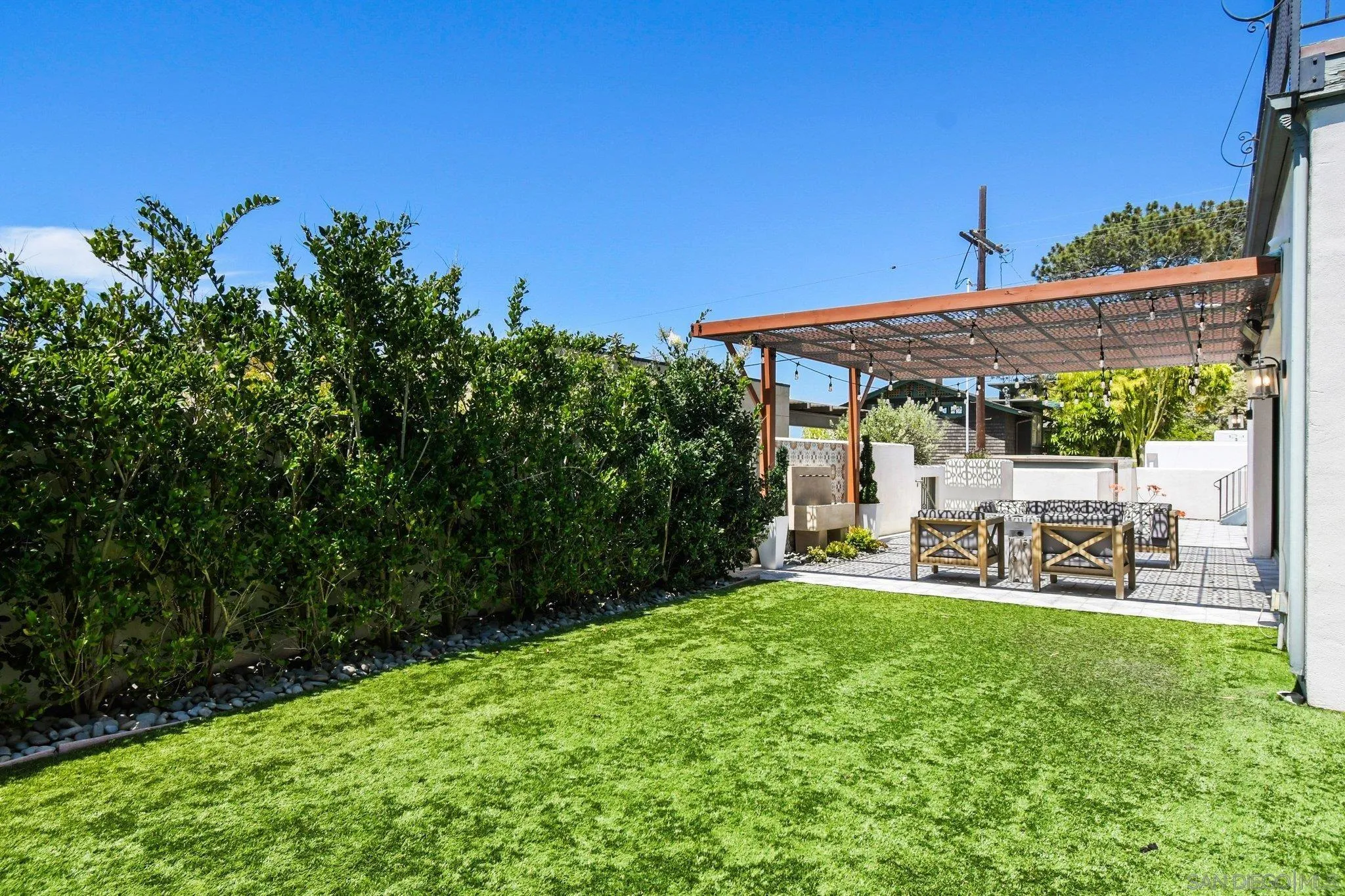 https://cdn.realtyfeed.com/cdn/127/260010233/85aae8044f4c69fe0599573b6ab81fbc.webp