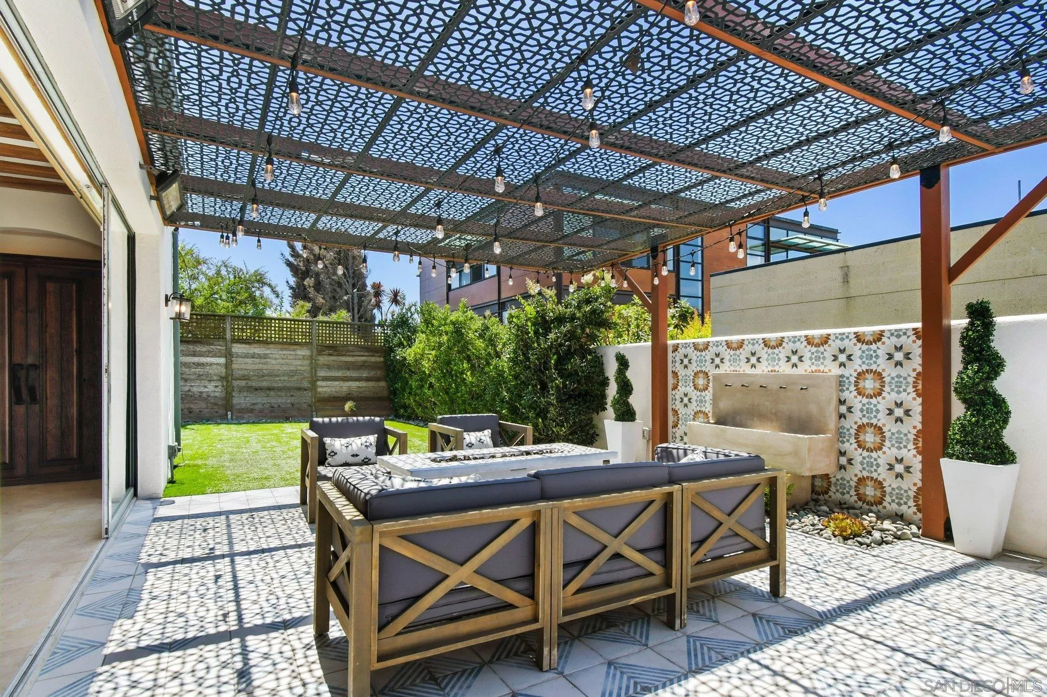 https://cdn.realtyfeed.com/cdn/127/260010233/964e906903ddc8987facd5d83f2159cf.webp