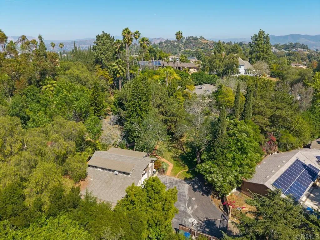 https://cdn.realtyfeed.com/cdn/127/260010234/17413c44ef7602907e4f0912ee947554.webp