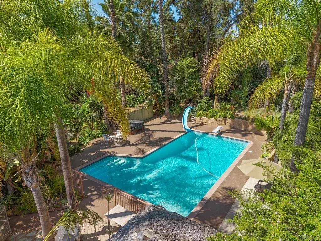 https://cdn.realtyfeed.com/cdn/127/260010234/47261b9c7ce06bfae01a6c454e3a790f.webp