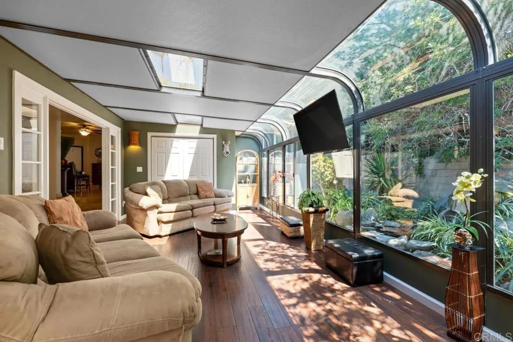 https://cdn.realtyfeed.com/cdn/127/260010234/590da92eba329665f40083c25690c32c.webp