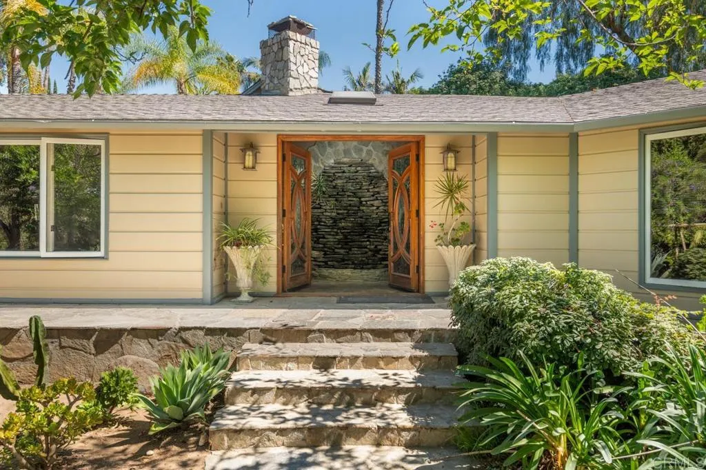 https://cdn.realtyfeed.com/cdn/127/260010234/8b5389dffc703cc6365f823bdcb461c6.webp
