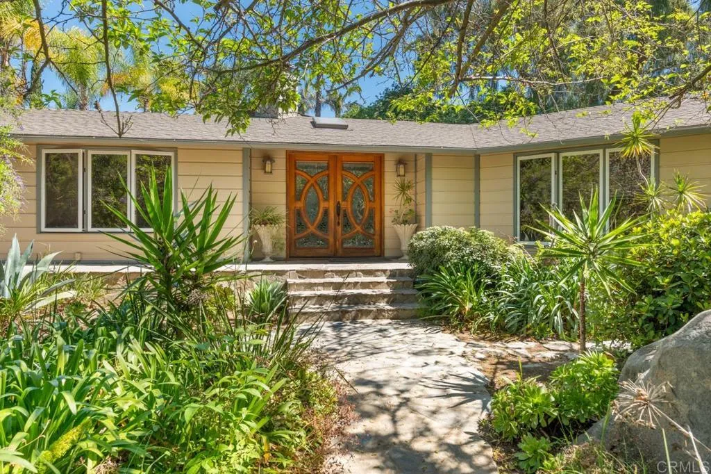 https://cdn.realtyfeed.com/cdn/127/260010234/b8371662ffe4123ace08bd3512035fb5.webp