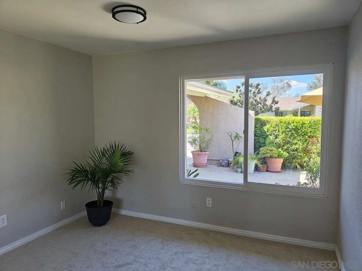 https://cdn.realtyfeed.com/cdn/127/260010236/b952a329413703e9fc5cf0ba9a41911f.webp
