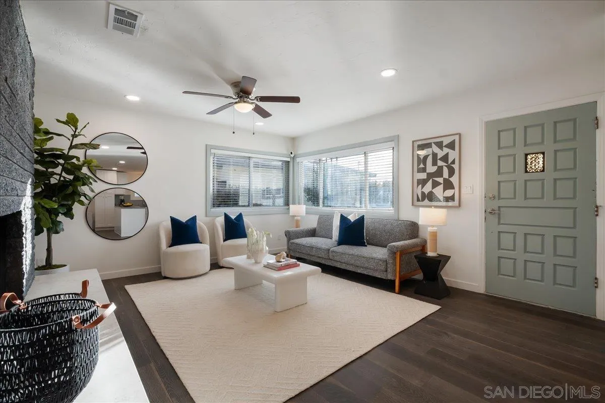 https://cdn.realtyfeed.com/cdn/127/260010239/3397945de661129f2f2337c01b94d13c.webp