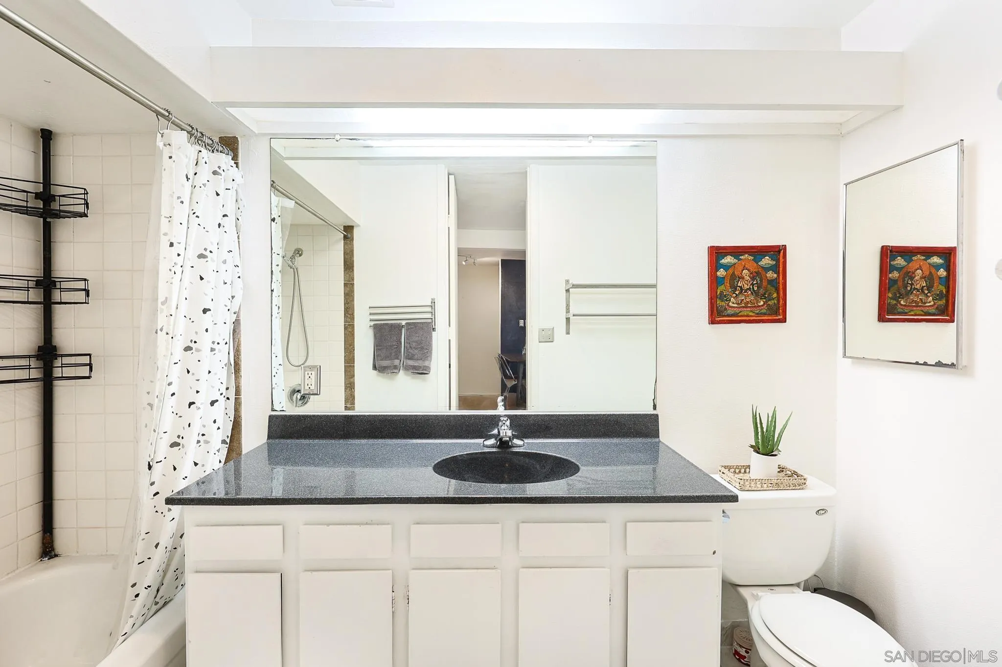 Photo #14: 260010241 Listing: Photo #14