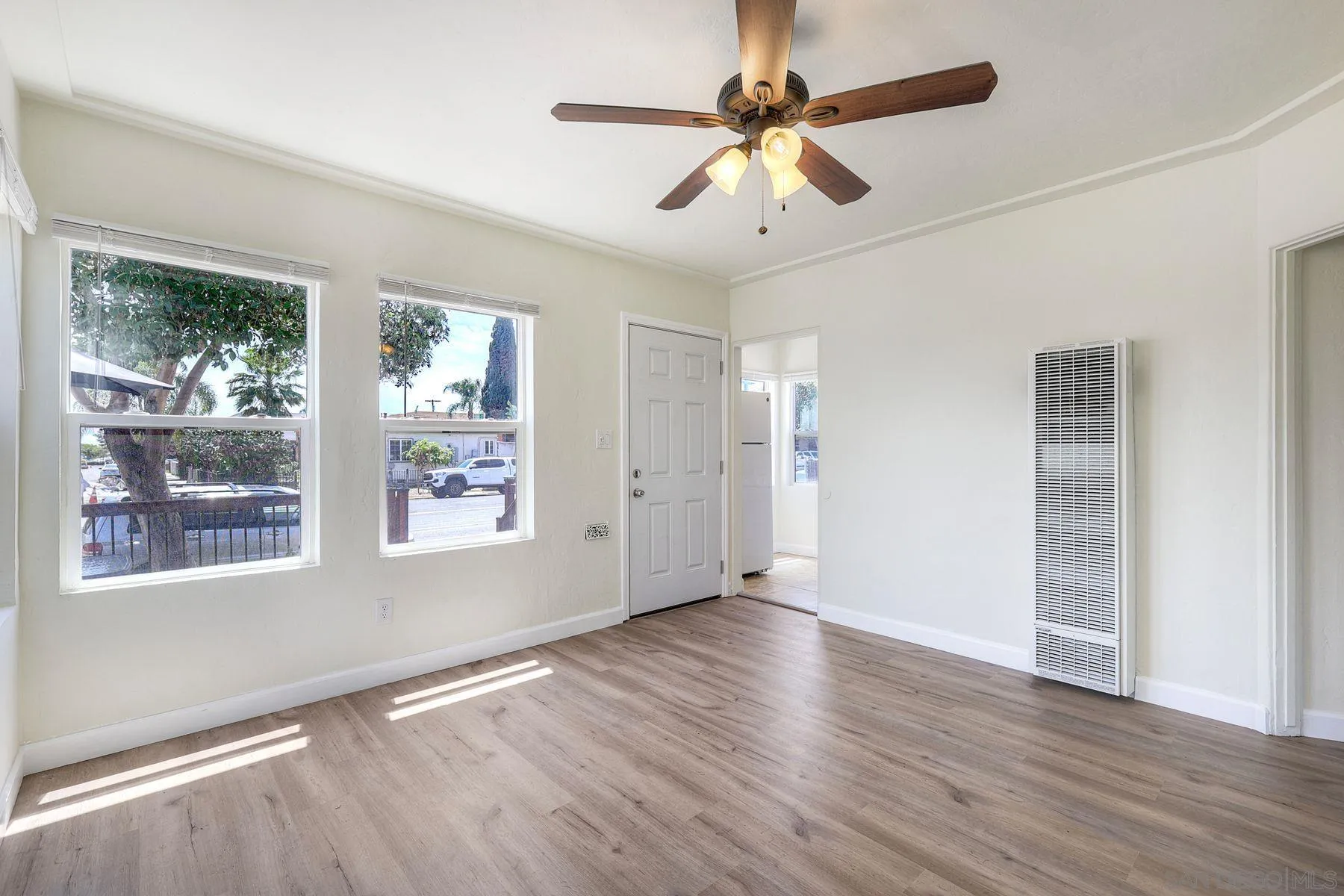 https://cdn.realtyfeed.com/cdn/127/260010244/c74c6b167ac37389d64dc6bca0ecf4cb.webp