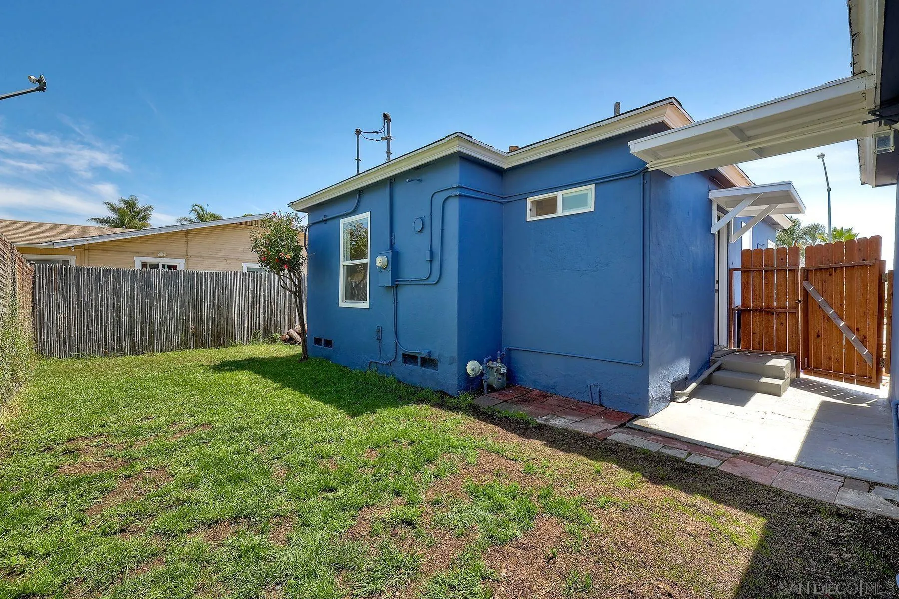 https://cdn.realtyfeed.com/cdn/127/260010244/d43313e65518d0b216482d15bf64351f.webp